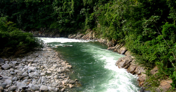 Cañon del Río Claro colombia
