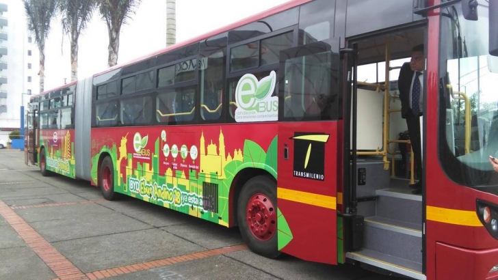 De eerste elektronische Bus in Colombia - colombia nieuws