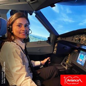 Camila Basto is jongste pilote van Colombia